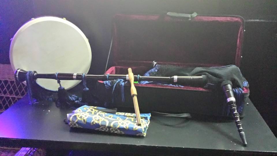 Viernes Folk en el Pub Las Artes de Torrelavega