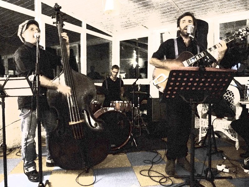 Concierto de Los Granujas del Swing en el Canela en Cañadio