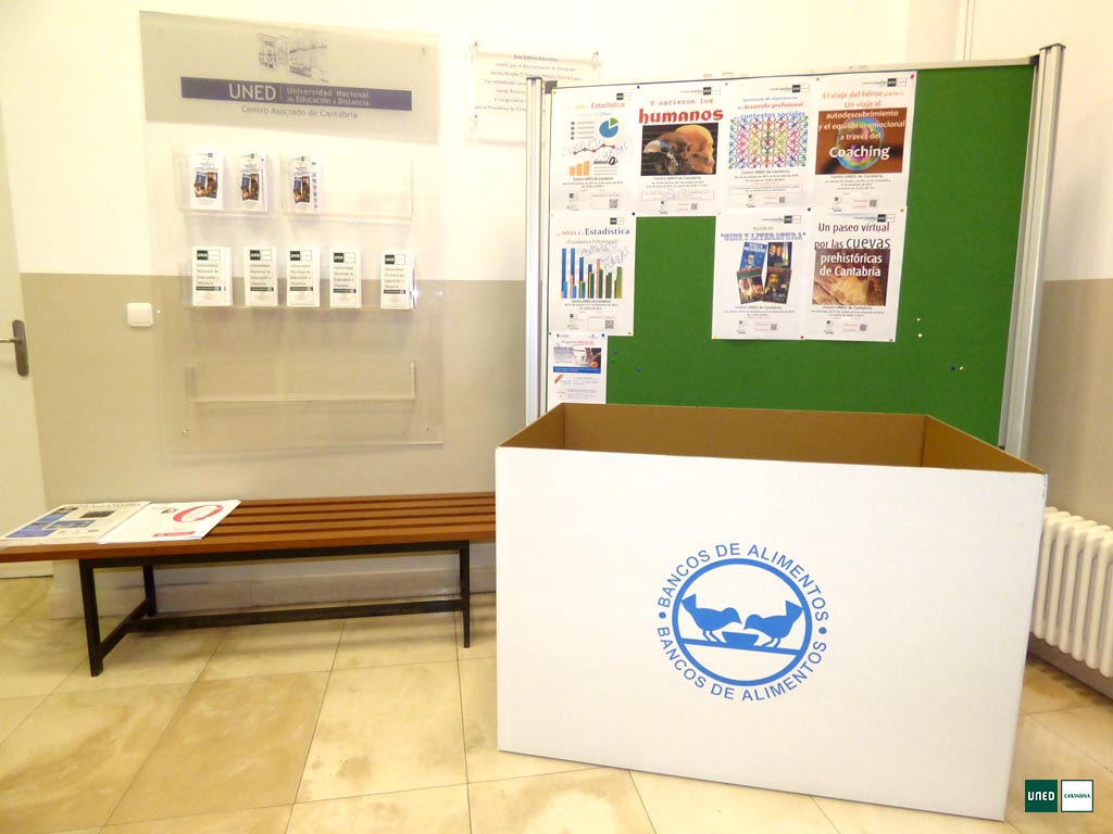 Recogida de alimentos en UNED Cantabria