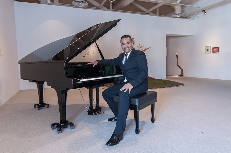 Concierto de Eder Paiva en el Centro Gallego de Santander