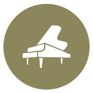 Música de piano en directo en Desafinado en Liencres