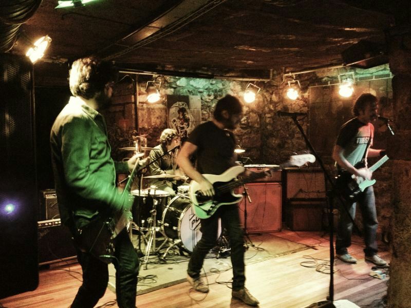 Concierto de Royal Podencos en el New en Santander