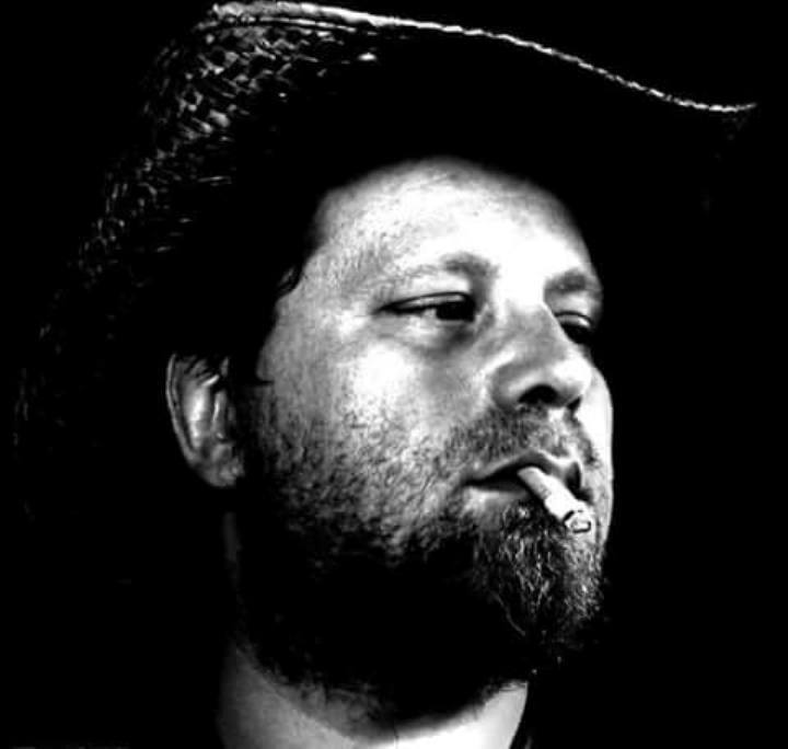 Concierto de Phil Grijuela en el Cazurro en Liencres