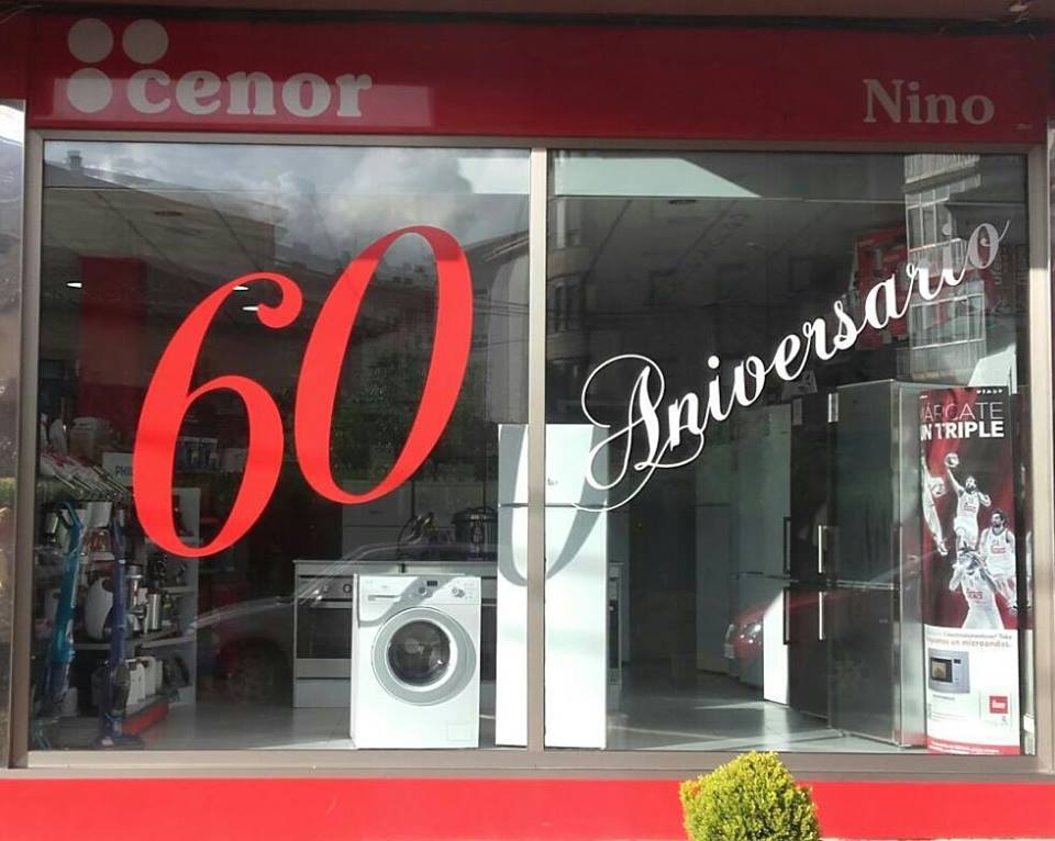 Fiesta aniversario Cenor electrodomesticos Nino en Los Corrales de Buelna