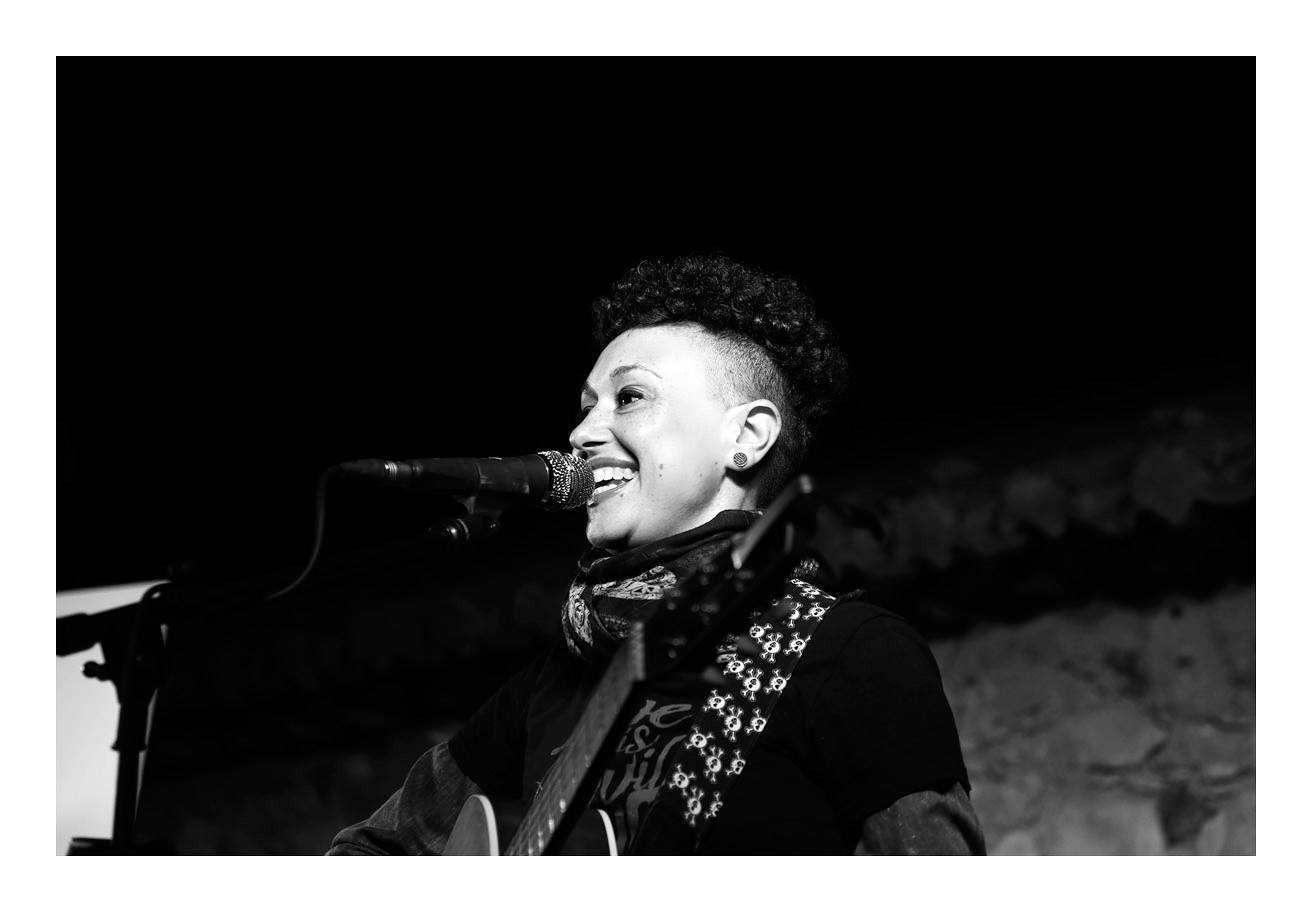 Concierto de Mehnai en Discos Cucos en Santander