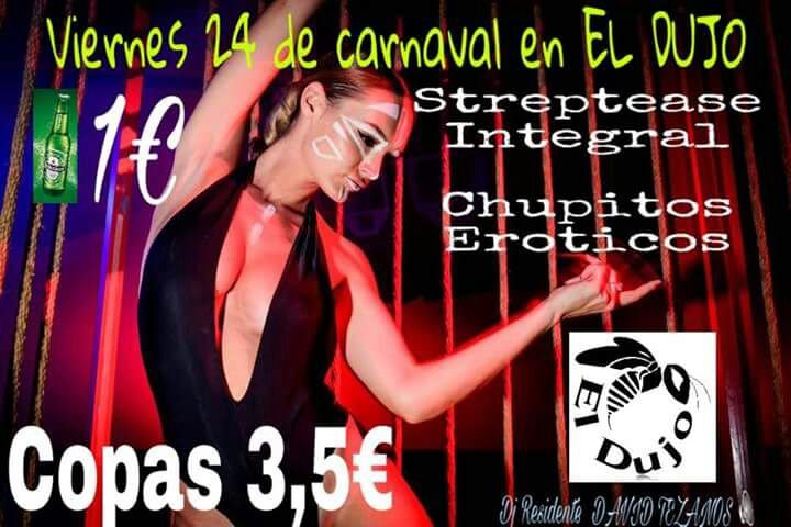 Streptease y carnaval en El Dujo de Selaya