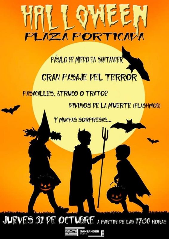 Fiesta de Halloween en la plaza porticada de Santander
